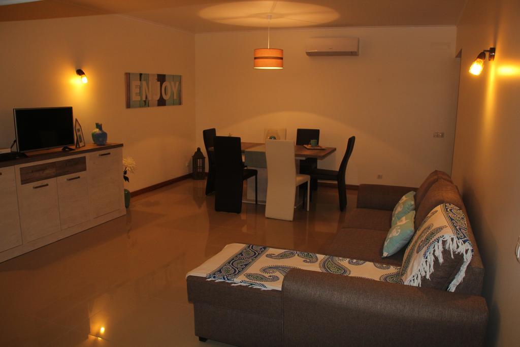 Apartamentos Mar De Alvor Exteriör bild