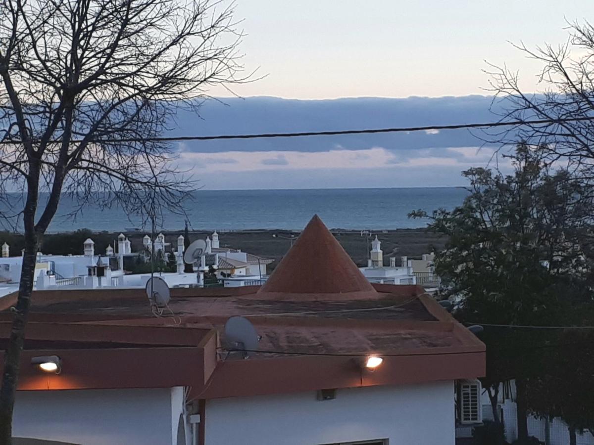 Apartamentos Mar De Alvor Exteriör bild
